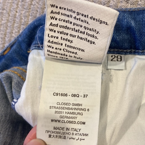 Closed Hi-Sun Crop Flare Jeans - Picture 16 of 16